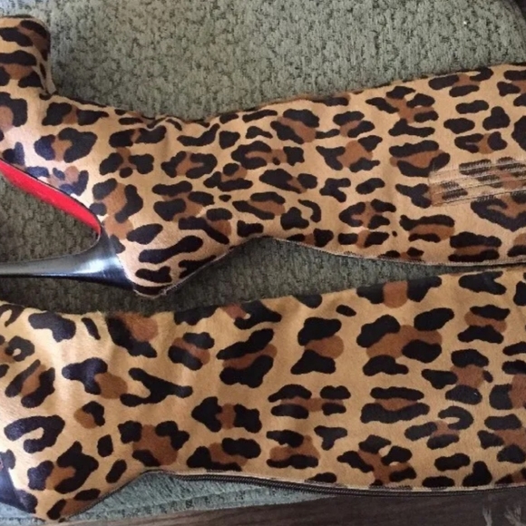 Christian Louboutin boots - Picture 8 of 9